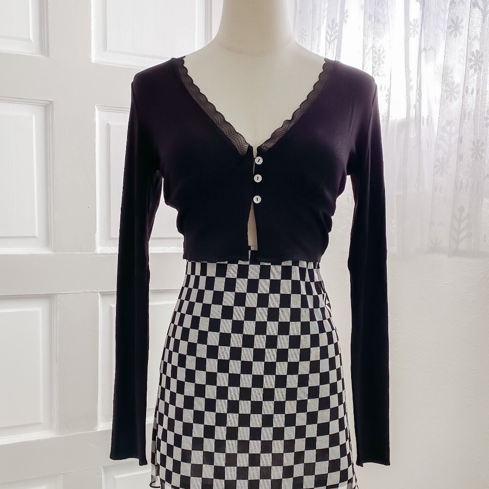 Y2K Black Lace Trim Rib Knit Crop Top
